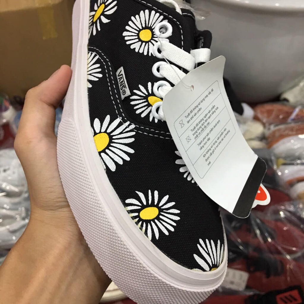 Giày Vans hoa cúc