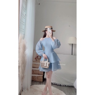 Đầm Tơ Cổ Yếm Tay Bồng