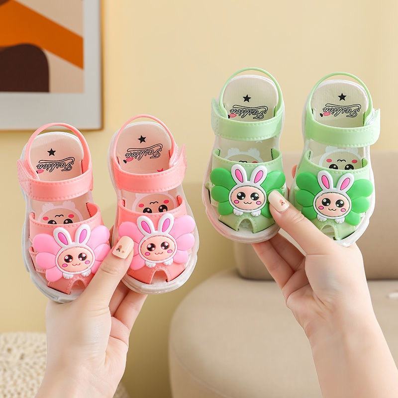 Sandal nhựa cho bé hình thỏ siêu xinh tông màu tươi tắn êm chân chống trượt - TT402