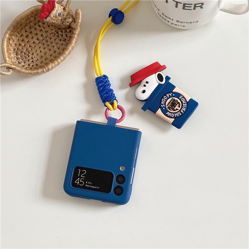 Ốp Điện Thoại Họa Tiết Hoạt Hình Snoopy Dễ Thương Có Giá Đỡ Gấp Gọn Cho Samsung Zflip3 F7110