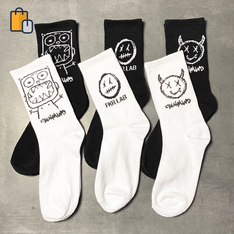 Đôi vớ ống dài vải cotton mềm thoáng khí in họa tiết hoạt hình phong cách hip hop nhật bản cho nam