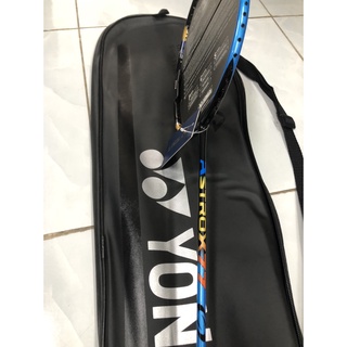 VỢT CẦU LÔNG YONEX ASTROX