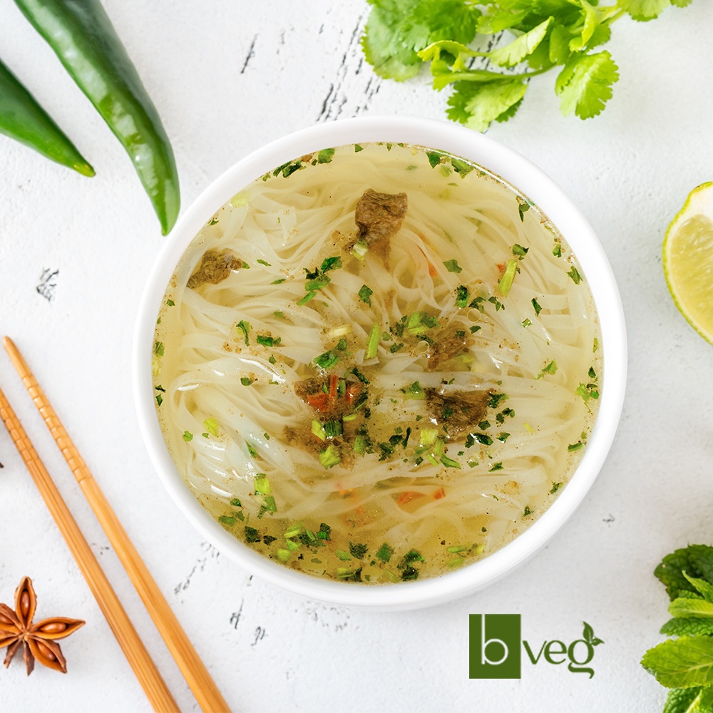 Phở thuần chay Loving ăn liền [vegan pho], gói nêm không chứa bột ngọt, có gói rau và bò chay | BigBuy360 - bigbuy360.vn