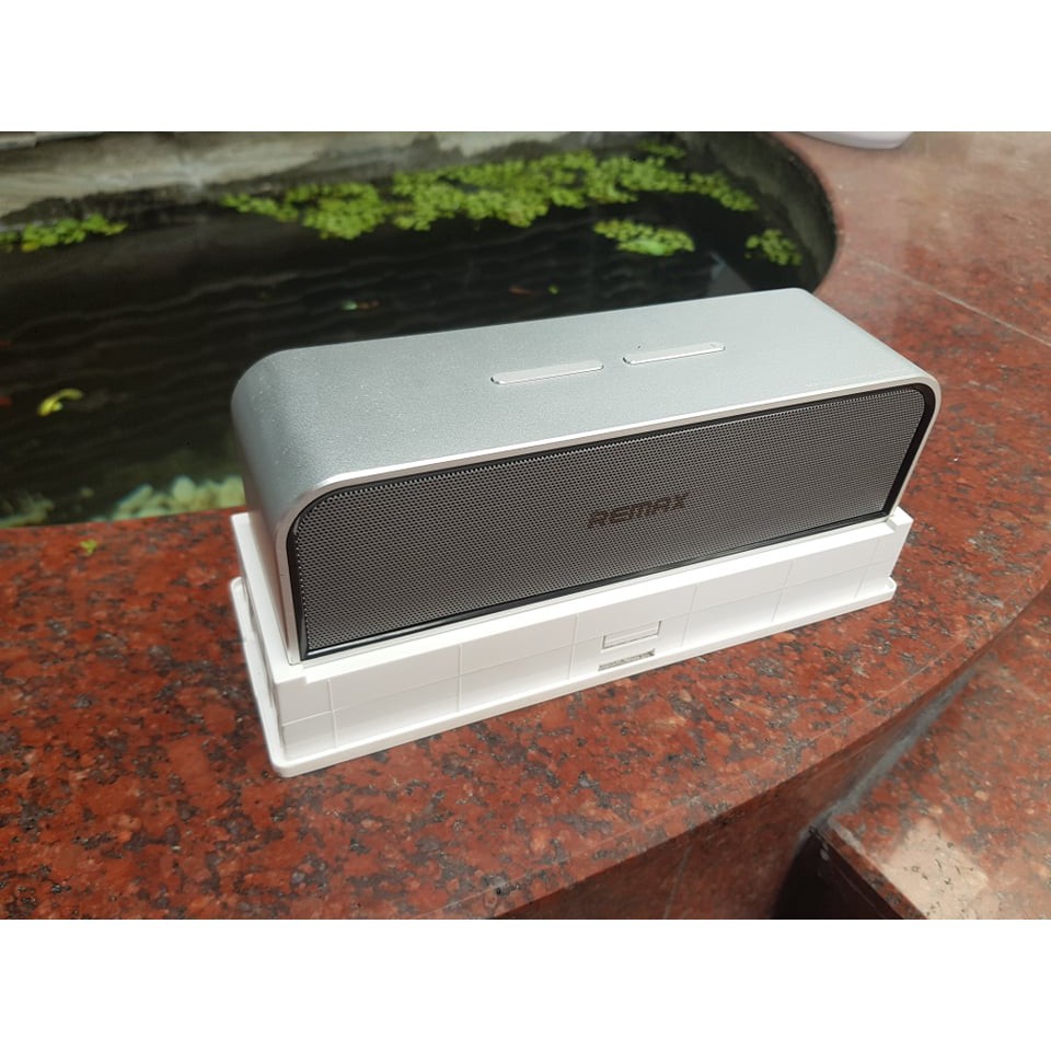 Loa Bluetooth Remax RB-M8