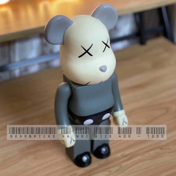 Mô hình Bearbrick x Kaws bản gốc 400%