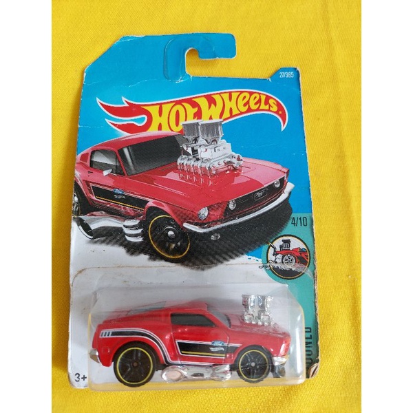 Mô hình xe hot wheels