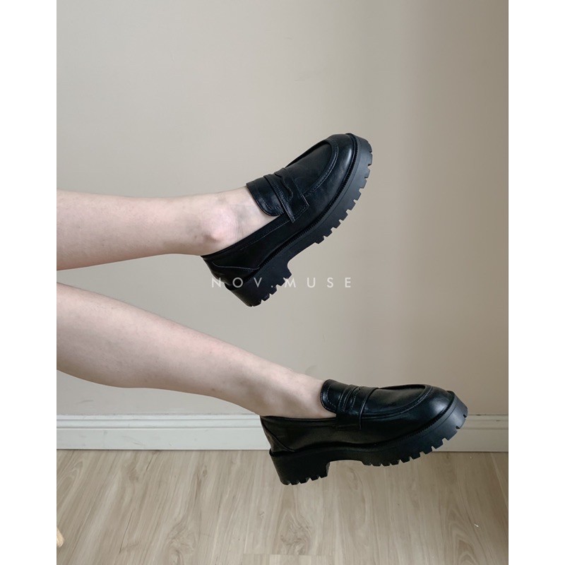 1971 - GIÀY ĐẾ KẾP ĐEN/TRẮNG KEM | BigBuy360 - bigbuy360.vn