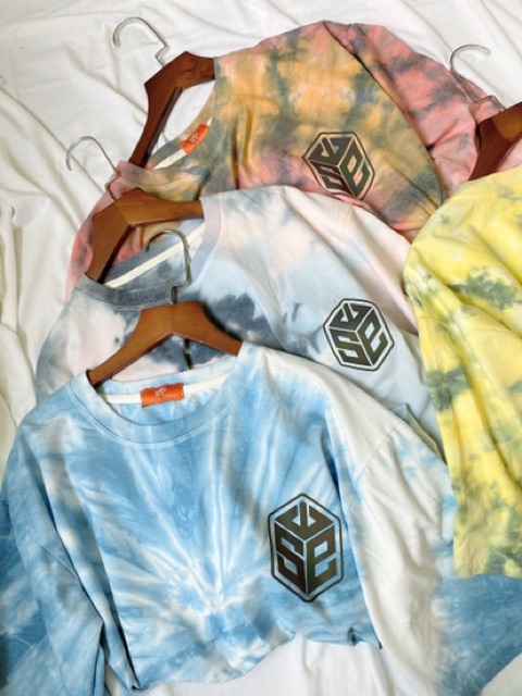 Áo SWE Phản Quang TieDye Loang Màu siêu xinh | BigBuy360 - bigbuy360.vn