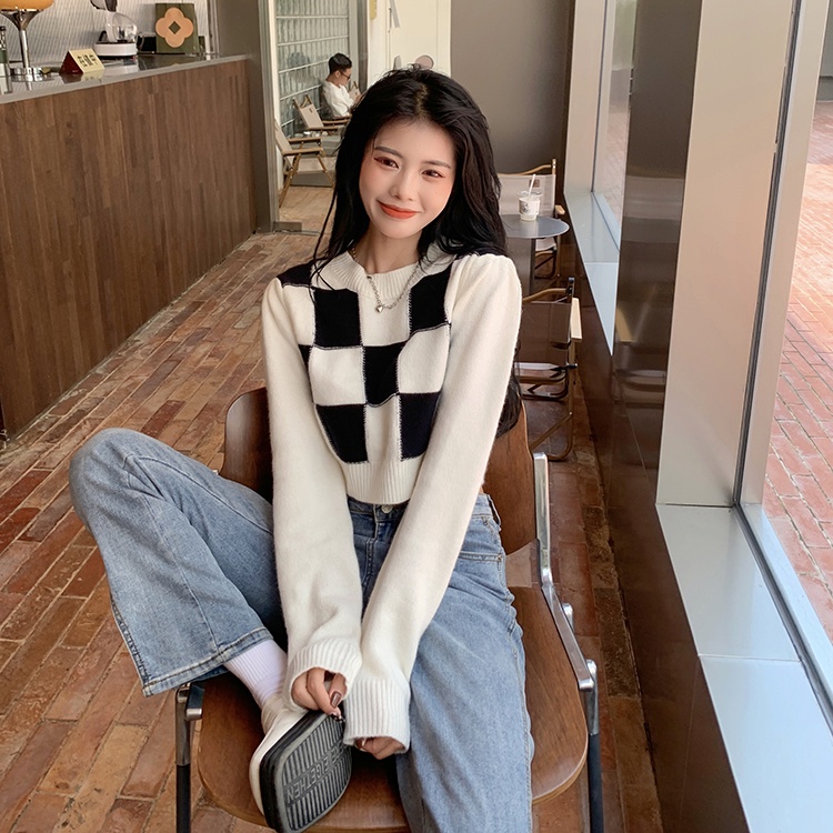 Áo len croptop tay dài 2021, croptop nữ màu trắng họa tiết kẻ ô vuông thời trang thu đông hàn quốc | BigBuy360 - bigbuy360.vn