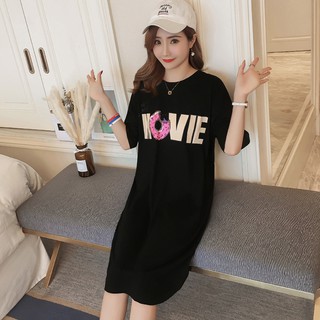 Đầm dạo phố dáng dài chất cotton .tay ngắn cổ tròn có chữ