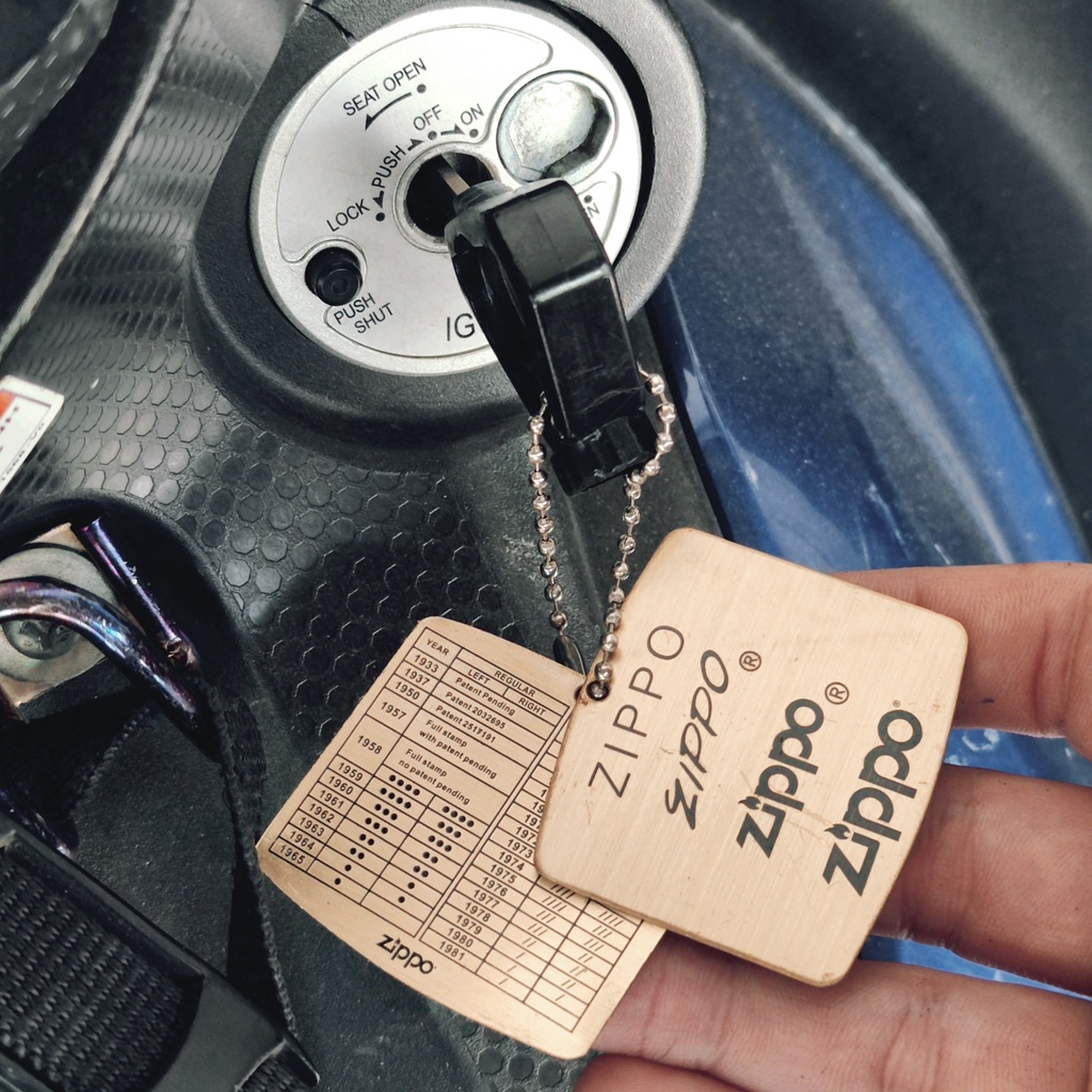 Móc khóa thẻ bài Zippo chính hãng đồng nguyên khối - Phụ kiện zippo sang trọng