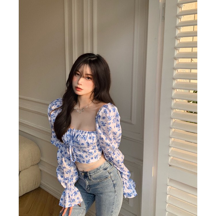 Áo croptop hở vai tay bồng hoa nhí siêu sexy - ĐỢI NHẬP HÀNG 8-10 NGÀY