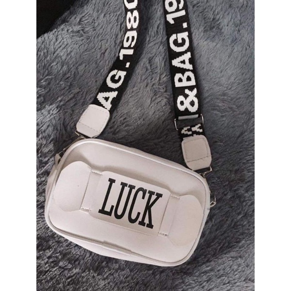 Túi đeo chéo mini da thời trang cá tính TA015