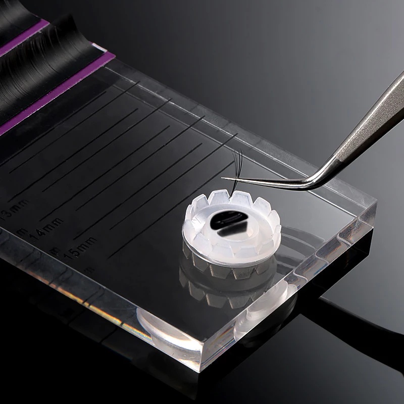 Lông mi giả Acrylic không ngừng