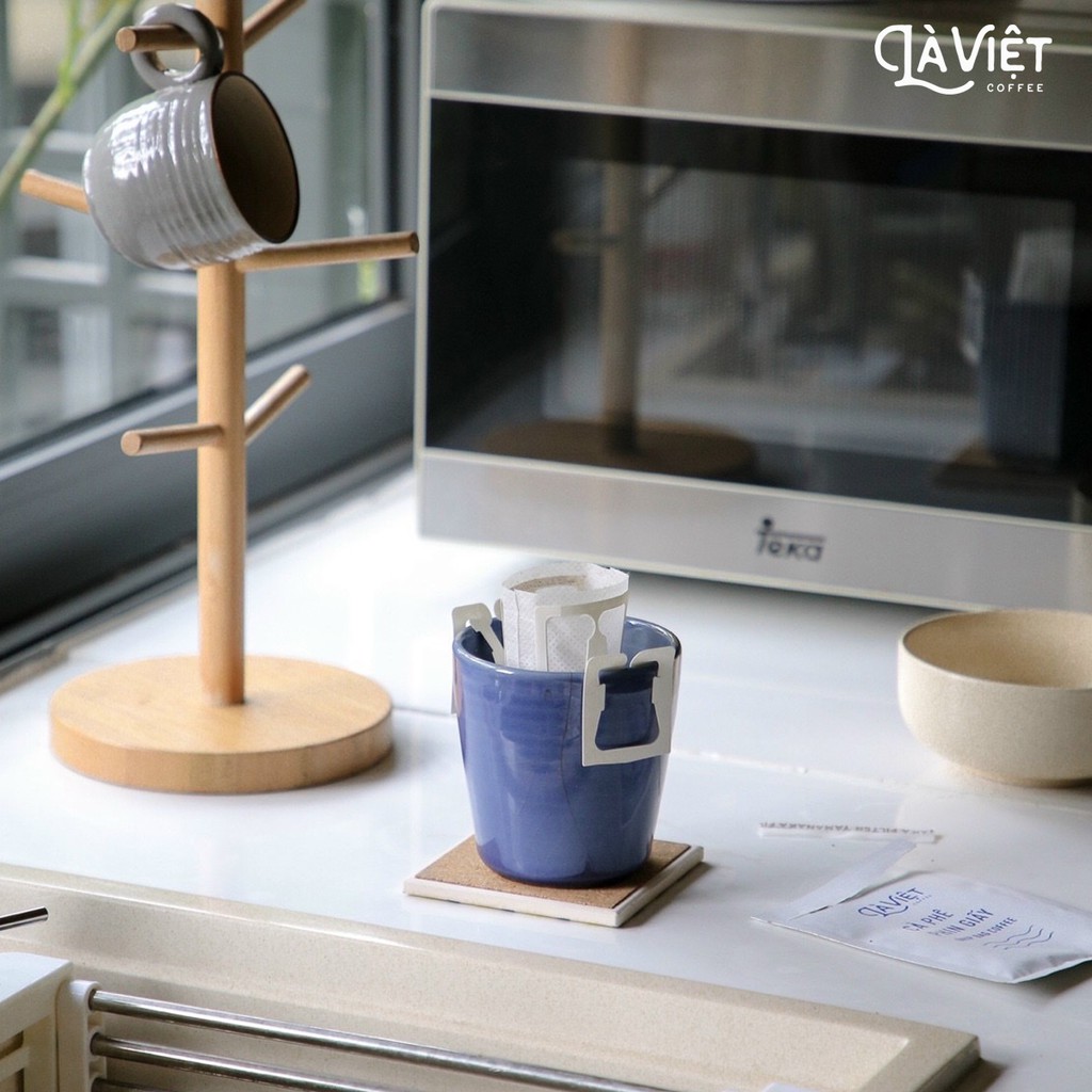 Cà Phê Phin Giấy LÀ VIỆT Hộp 10 Gói