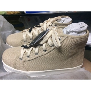 Zara auth new tag