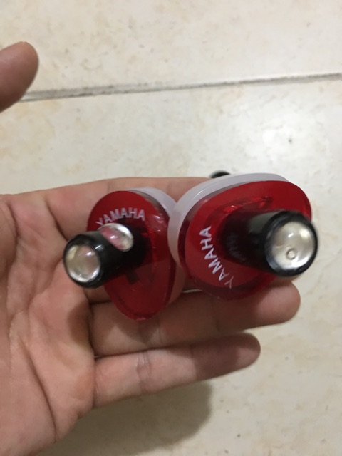 Xi nhan led muti 2 mắt có long đen luôn ( giá 1 đôi)