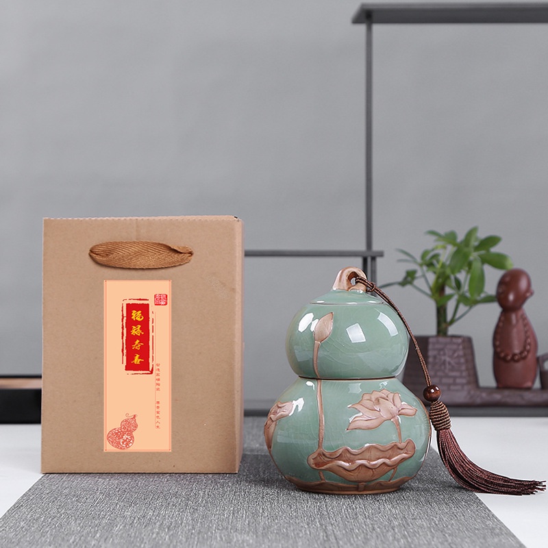 Hũ, Bình Đựng trà họa tiết hoa sen đắp nổi