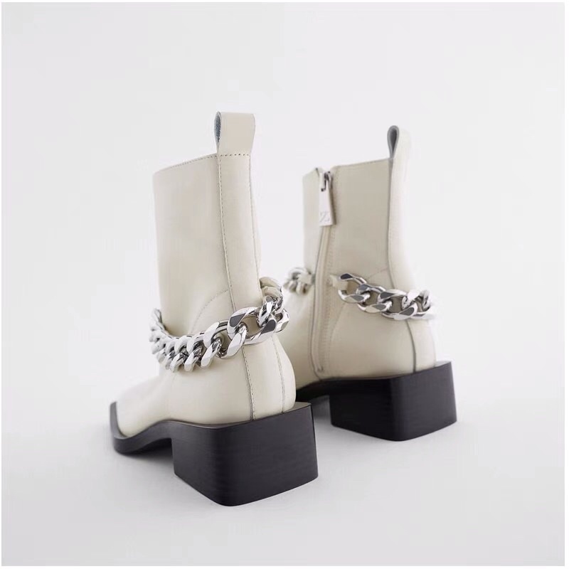 Boot ngắn Zara xuất kèm dây xích