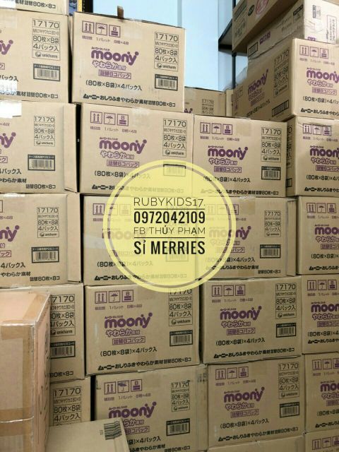 Set 8 gói khăn ướt Moony nội địa nhật 640 miếng (1 pack 8 gói)