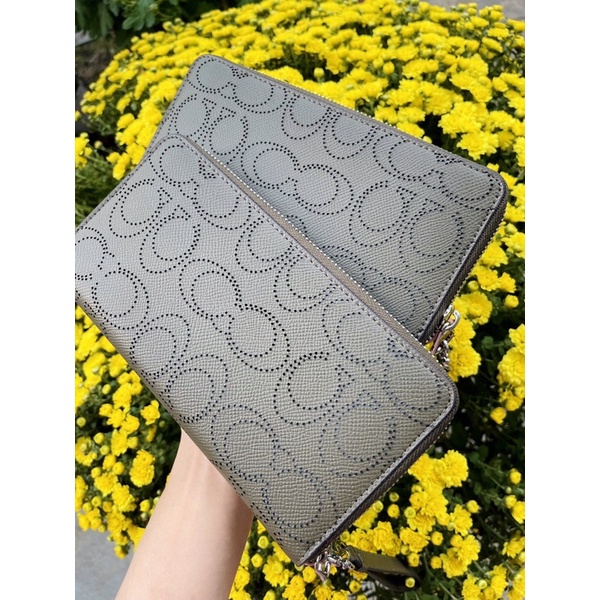 Ví coach new 20cm — xinh xắn, vừa ip