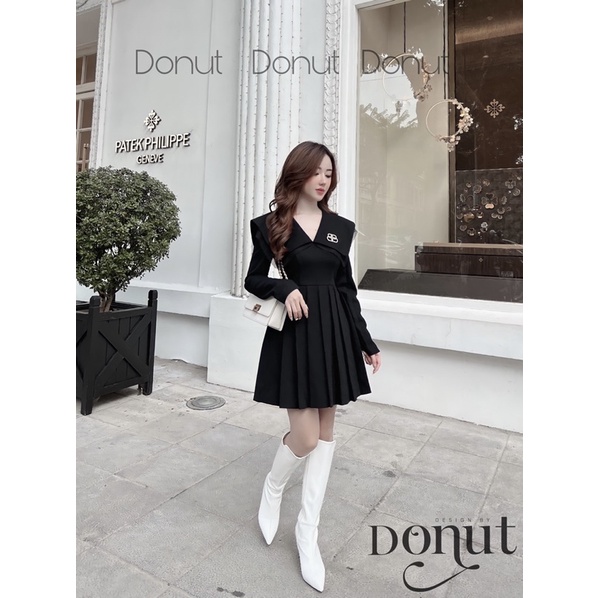 [Mã FAMARAL1 giảm 10K đơn 50K] Váy đen cổ V vạt phối lưới | BigBuy360 - bigbuy360.vn