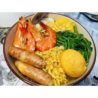 [250g=16cây]Xúc xích phô mai đức