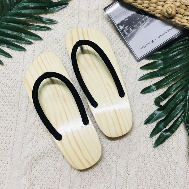 GUỐC GỖ THÔNG SIÊU NHẸ QUAI NHUNG ĐEN