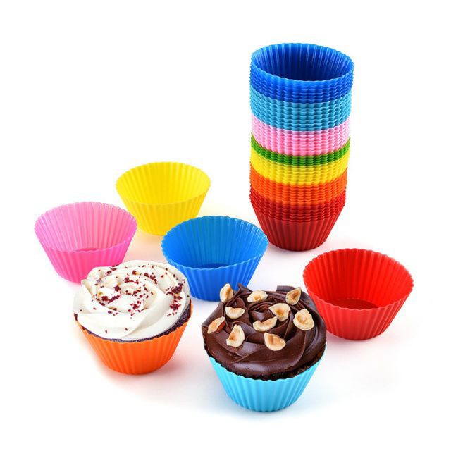 Combo 5 khuôn cupcake silicon + 1 bộ thìa đong