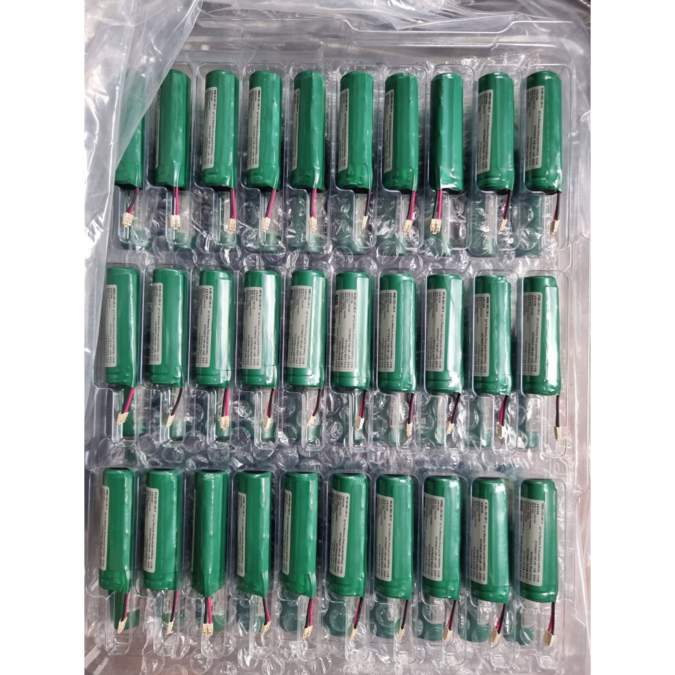 Pin lithium 3.7V 14500 Size AA 950mAh sạc lại được có sẵn mạch bảo vệ