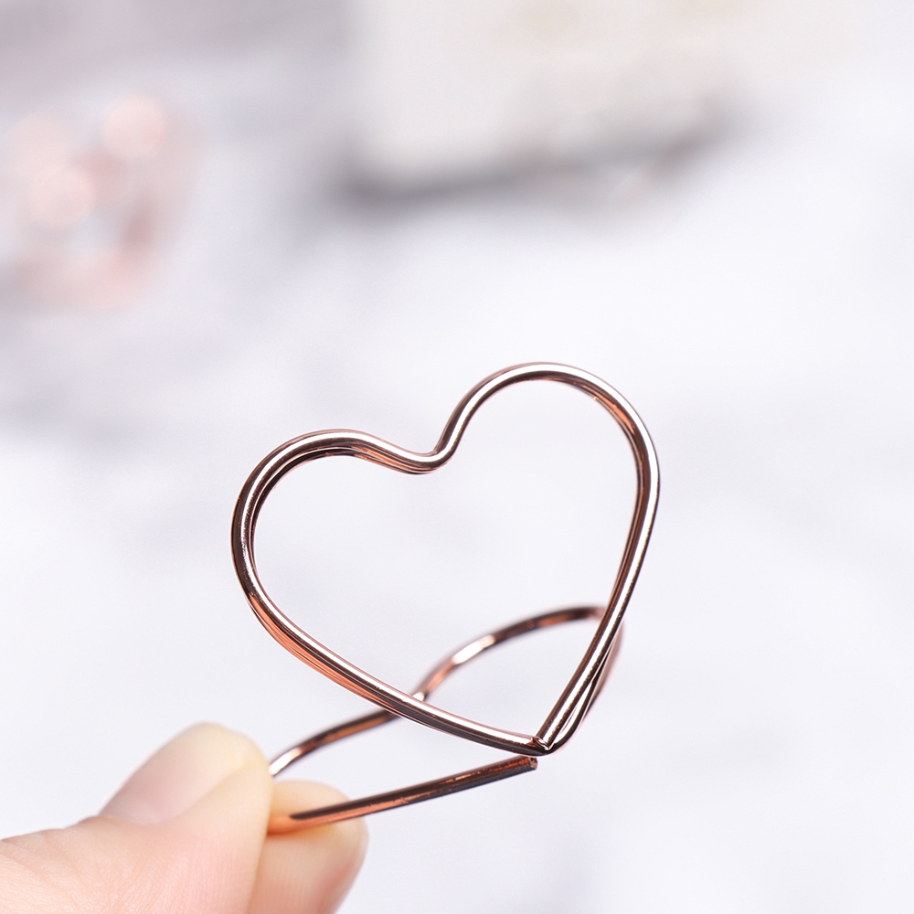 Phụ kiện trang trí tiệc hình trái tim dễ thương