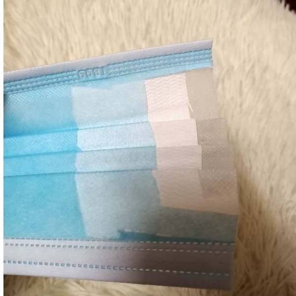 Hộp 50 cái khẩu trang y tế 4 lớp giấy kháng khuẩn | BigBuy360 - bigbuy360.vn