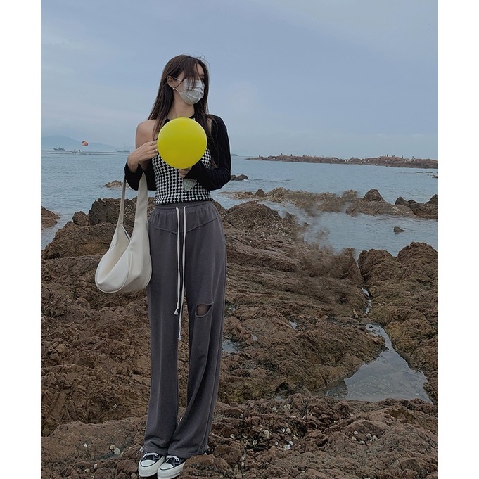 Xiaozhainv Áo Croptop Hai Dây Họa Tiết Sọc Caro Trắng Đen Phong Cách Mùa Hè Năng Động Hợp Thời Trang Dành Cho Nữ