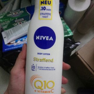 Sữa dưỡng thể nivea 400 ml.