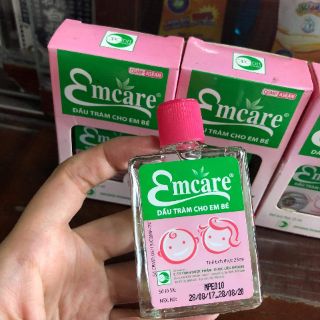 DẦU TRÀM EM BÉ EMCARE
