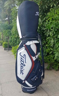 Túi đựng gậy Titleist