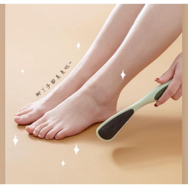 (Giá sỉ=lẻ) DỤNG CỤ MÀI GÓT, CHÀ GÓT CHÂN HÌNH THÌA MẪU MỚI (loại to)