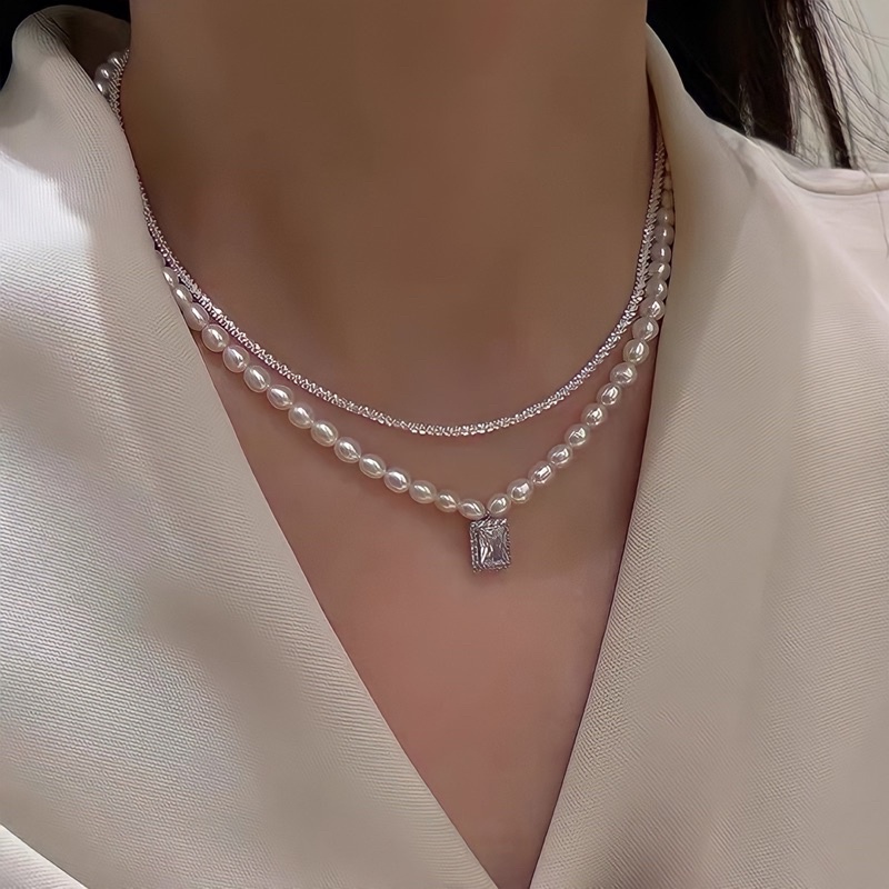 Vòng cổ ngọc trai nhân tạo đính đá