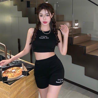 Set Đồ Thể Thao Năng Động Dành Cho Nữ