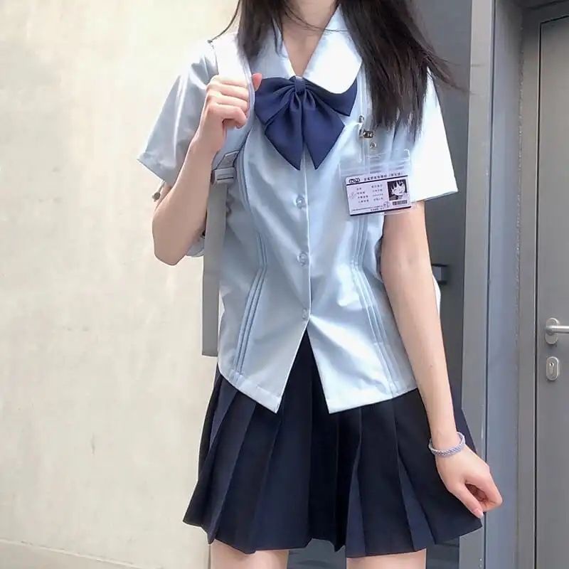 Áo sơ mi tay ngắn xếp ly kiểu Nhật Bản dễ thương cho nữ