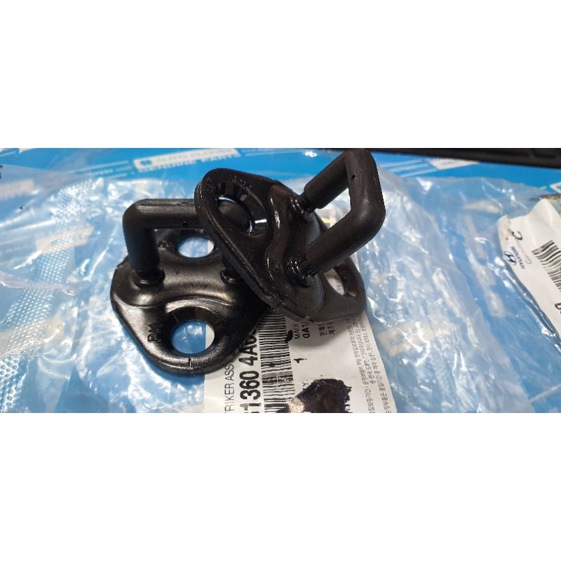 1 đôi ghết cửa xe tải KIA -HYUNDAI