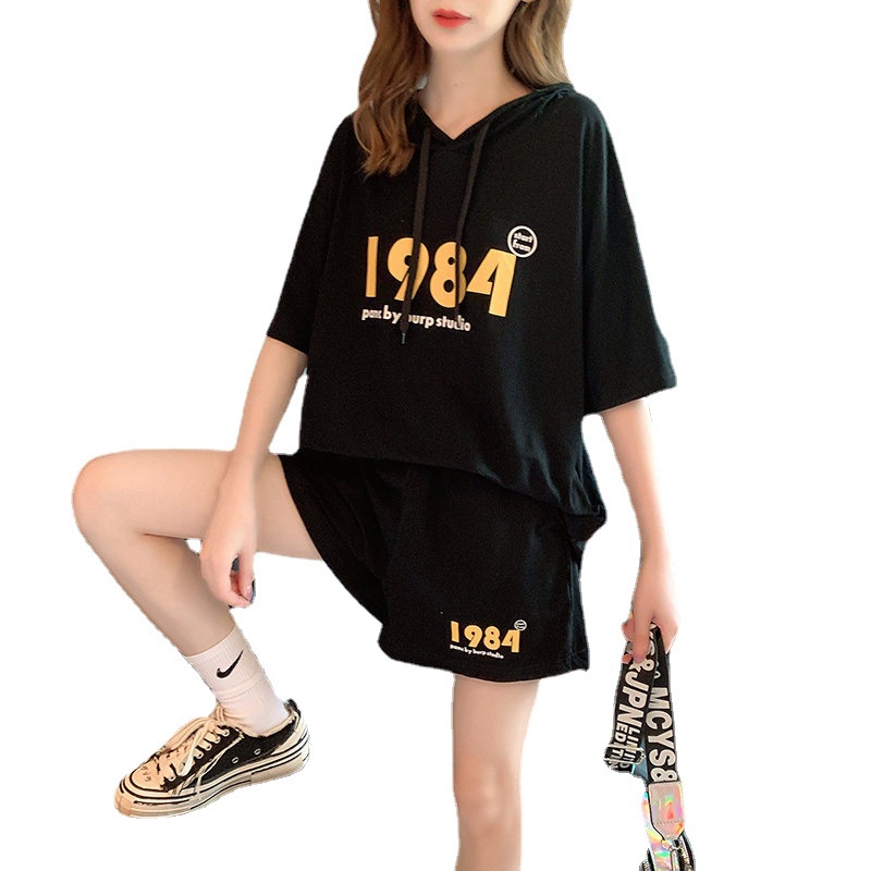 Bộ áo thun tay ngắn + quần ngắn IELGY in họa tiết phong cách Hàn Quốc thời trang cho nữ