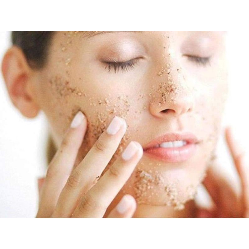 Sữa rửa mặt tẩy tế bào chết mầm lúa mạch Bà Già Nga 150ml