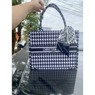 Túi công sở sọc trắng đen size 40cm