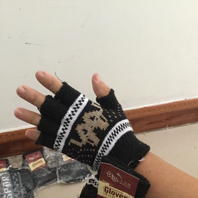 GĂNG TAY ĐI NẮNG