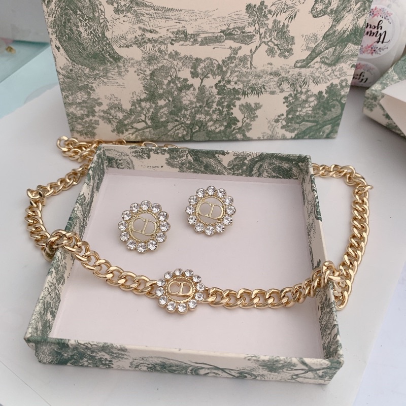 Bộ trang sưc  CD xinh ( hình thật, hàng đẹp)