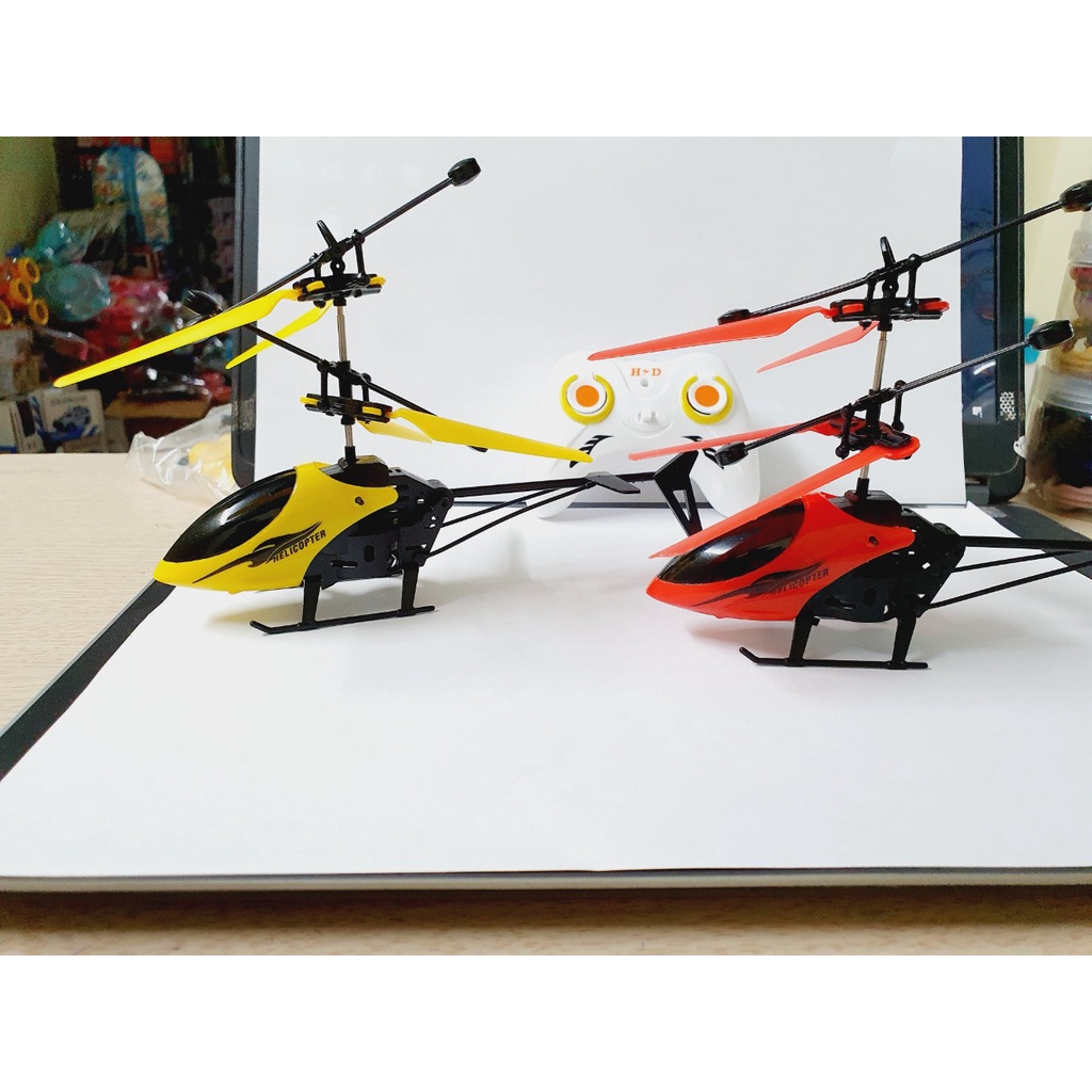 MÁY BAY ĐIỀU KHIỂN PIN SẠC CHO BÉ