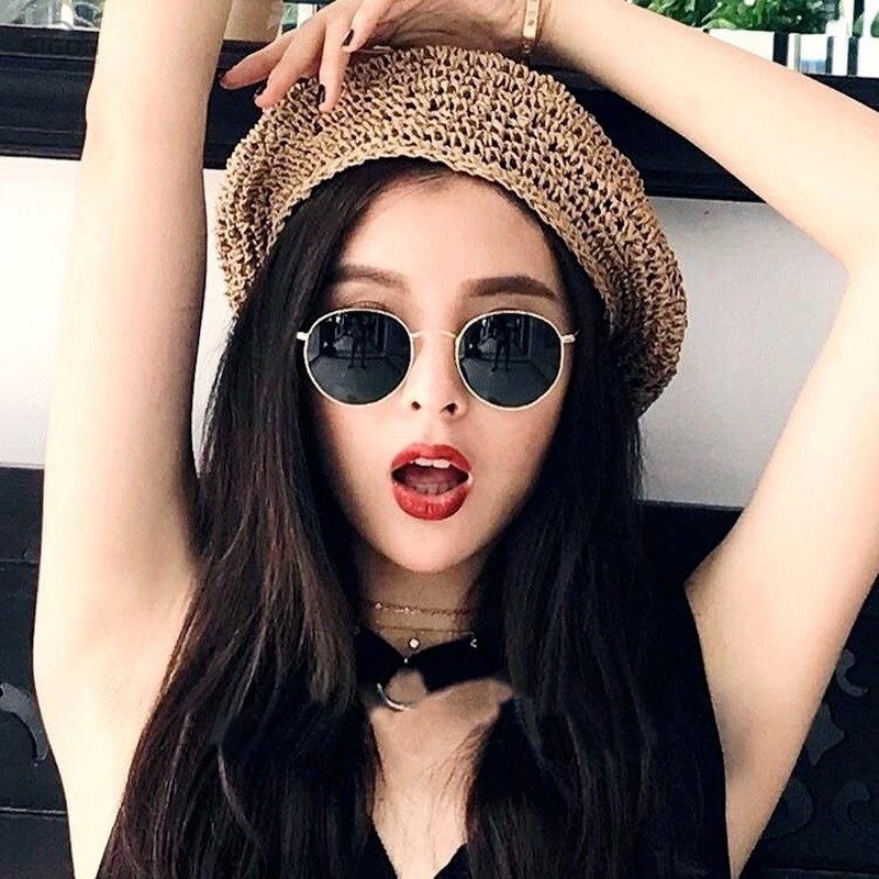 Kính mát gọng tròn phong cách retro thời trang