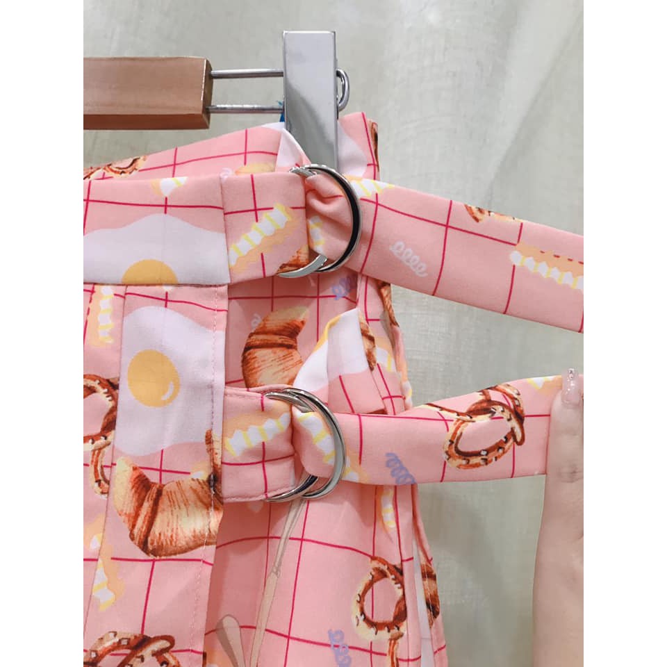 Chân váy ngắn quân bên trong in hình siêu xinh lyn around