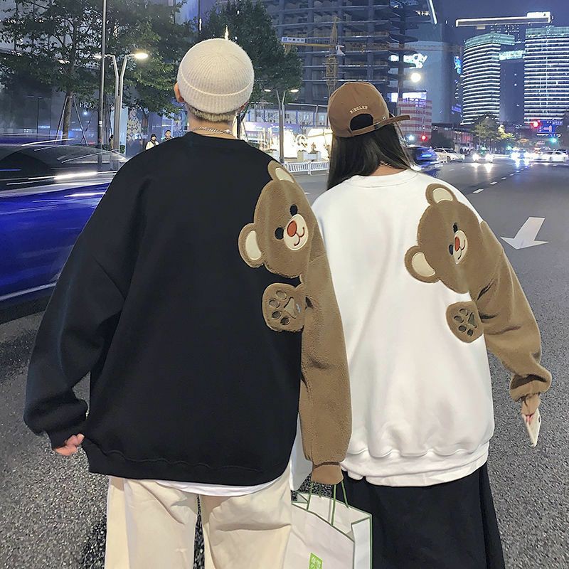 Áo sweater gấu ôm nguyên con